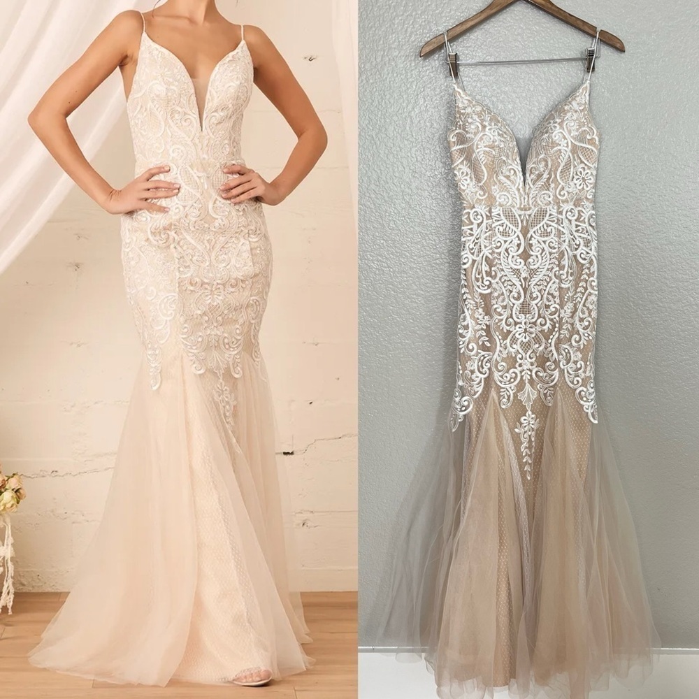 Nwot Keeping My Promise White Embroidered Lace Trumpet Maxi Dress